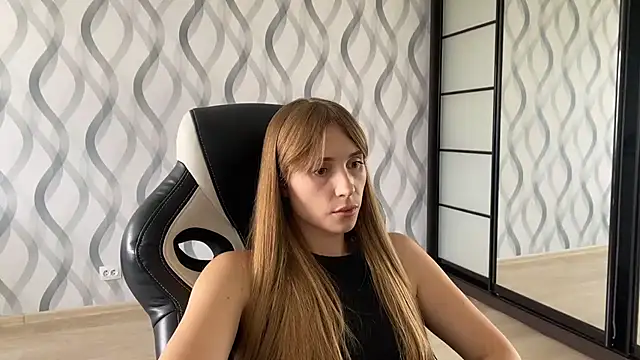 Miss Luna meow online show from June 16, 2026, 10:40 am