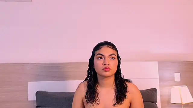Snapshot of MelodyAlvarez chatting on July 10, 2026, 11:46 am MelodyAlvarez online show from July 10, 2026, 11:46 am