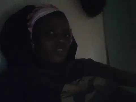 Snapshot of Prettybunnyy chatting on July 31, 2026, 2:05 pm Prettybunnyy online show from July 31, 2026, 2:05 pm