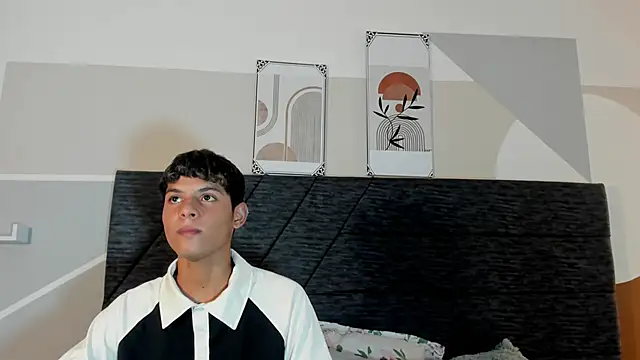 nico vega online show from June 16, 2026, 7:27 pm