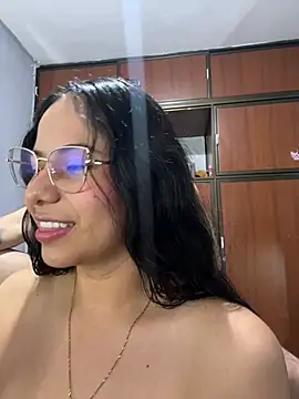 ColombianSexyCouple  online show from July 7, 2026, 6:47 am
