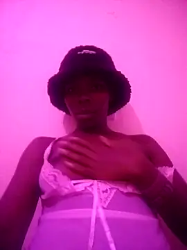 Snapshot of Rhia_ji chatting on June 16, 2026, 7:55 am Rhia ji online show from June 16, 2026, 7:55 am