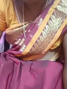Snapshot of Tamilsexy35 chatting on July 1, 2026, 5:12 pm Tamilsexy35 online show from July 1, 2026, 5:12 pm