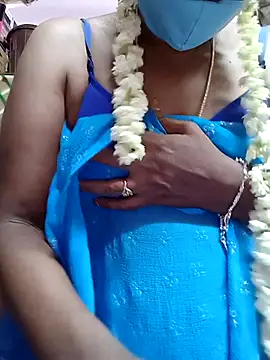 Snapshot of Tamilsexy35 chatting on July 11, 2026, 7:11 am Tamilsexy35 online show from July 11, 2026, 7:11 am