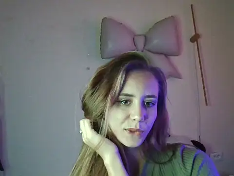 Snapshot of MyLittle_Flame_ chatting on July 1, 2026, 11:23 am MyLittle Flame online show from July 1, 2026, 11:23 am