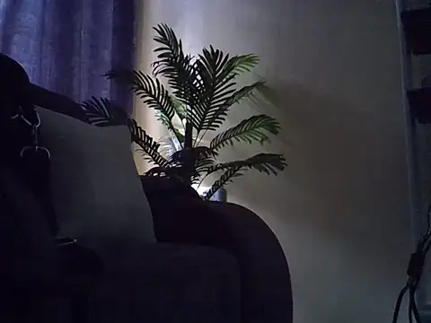 Snapshot of pretty_nilu chatting on June 23, 2026, 6:33 am pretty nilu online show from June 23, 2026, 6:33 am
