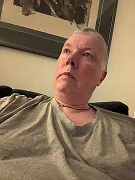 Snapshot of cumboy chatting on May 1, 2026, 10:47 pm cumboy online show from May 1, 2026, 10:47 pm