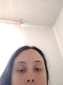 Laura 99 online show from June 25, 2026, 10:47 pm