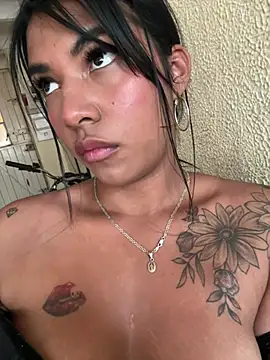 Snapshot of sophiagomezx chatting on June 23, 2026, 5:55 pm sophiagomezx online show from June 23, 2026, 5:55 pm
