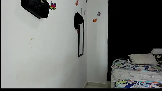 Snapshot of naomi_west_xxx chatting on July 10, 2026, 4:17 am naomi west xxx online show from July 10, 2026, 4:17 am