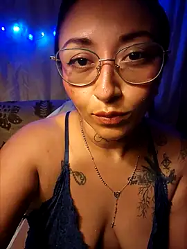 Snapshot of sweetshubbymami chatting on July 16, 2026, 2:39 am sweetshubbymami online show from July 16, 2026, 2:39 am