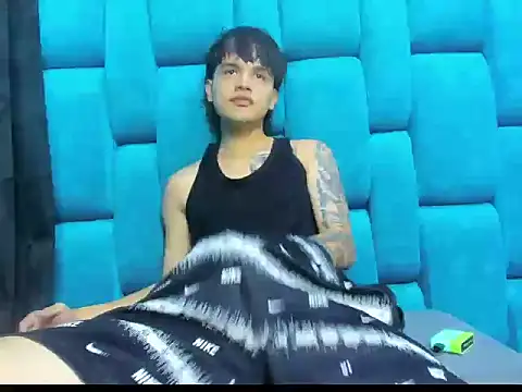 Snapshot of boytatto_22cm chatting on June 18, 2026, 5:06 pm boytatto 22cm online show from June 18, 2026, 5:06 pm