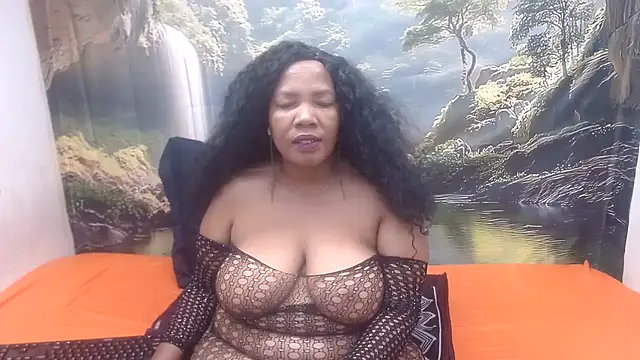 CURVYELEGANCExxx online show from July 11, 2026, 3:31 am