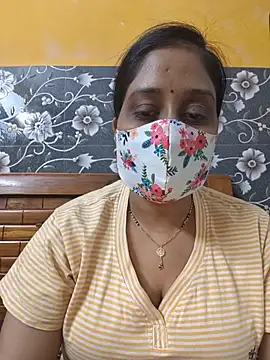 Snapshot of Garimaa_Cherry chatting on June 26, 2026, 7:29 pm Garimaa Cherry online show from June 26, 2026, 7:29 pm