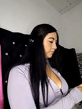 Melany Ariadna  online show from July 12, 2026, 5:15 pm