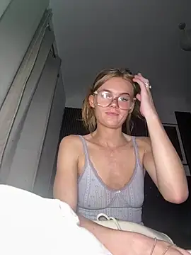 TaliaWhiteX online show from June 29, 2026, 10:32 pm
