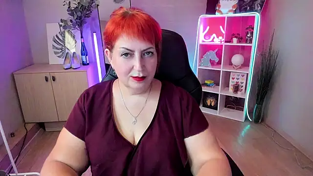 Snapshot of Joana_Woods chatting on July 10, 2026, 8:40 am Joana Woods online show from July 10, 2026, 8:40 am