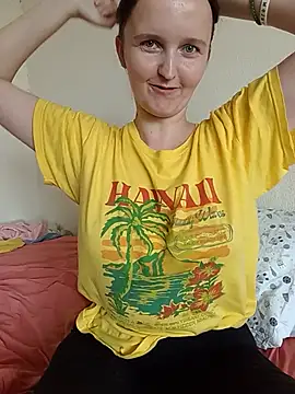 Snapshot of funnifu chatting on August 5, 2026, 6:05 am funnifu online show from August 5, 2026, 6:05 am