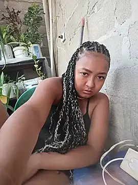 Snapshot of HeLiSa69ebony chatting on July 13, 2026, 3:48 pm HeLiSa69ebony online show from July 13, 2026, 3:48 pm