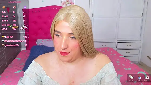 Snapshot of roxxy_pink_ chatting on July 22, 2026, 2:20 pm roxxy pink online show from July 22, 2026, 2:20 pm