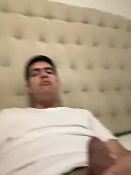 FernanHot69 online show from July 24, 2026, 2:42 am