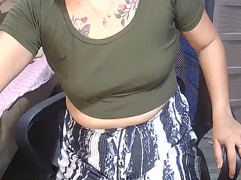 Snapshot of Alyssa_SexyAsian chatting on July 5, 2026, 4:30 am Alyssa SexyAsian online show from July 5, 2026, 4:30 am