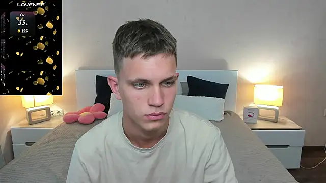 m0neyken online show from June 27, 2026, 5:45 am