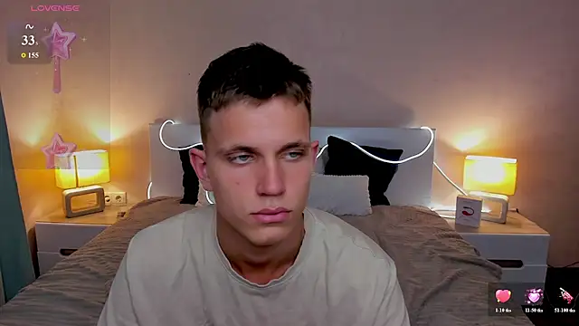 m0neyken online show from June 28, 2026, 3:01 am