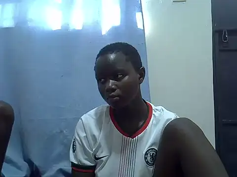 Snapshot of milky_gal_ebony chatting on July 6, 2026, 2:14 pm milky gal ebony online show from July 6, 2026, 2:14 pm