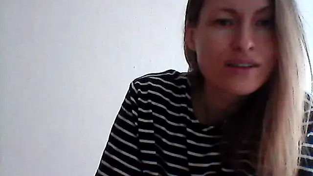 Nimetta online show from July 14, 2026, 10:32 am
