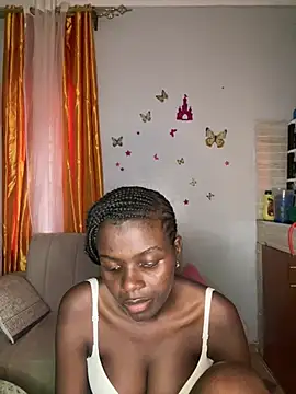 Snapshot of Triskymaya chatting on June 24, 2026, 3:33 pm Triskymaya online show from June 24, 2026, 3:33 pm