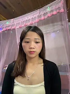 Snapshot of hhanni06 chatting on July 31, 2026, 12:59 pm hhanni06 online show from July 31, 2026, 12:59 pm
