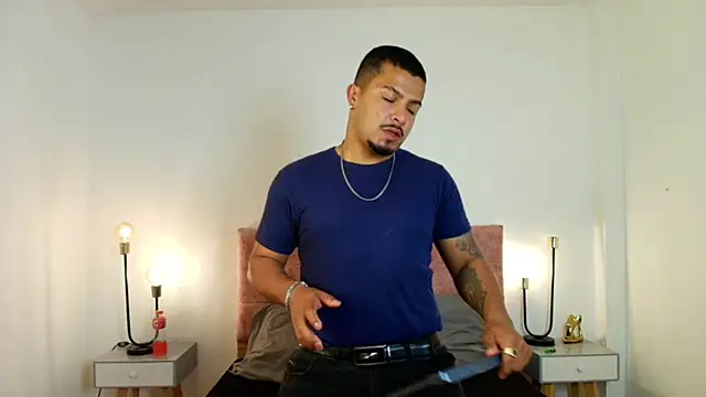Snapshot of BrunoSilva_ chatting on June 25, 2026, 11:48 am BrunoSilva online show from June 25, 2026, 11:48 am