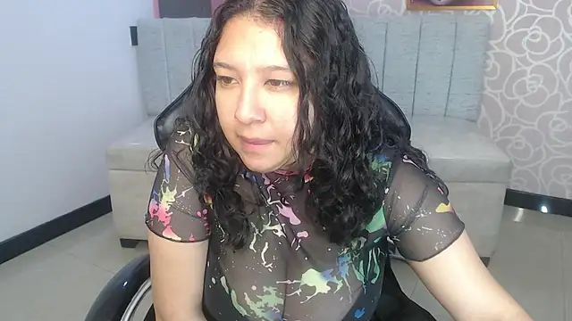 Snapshot of Isla_ch chatting on July 10, 2026, 8:00 pm Isla ch online show from July 10, 2026, 8:00 pm