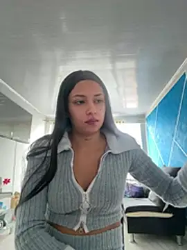 Snapshot of LilacNoir chatting on June 29, 2026, 6:52 pm LilacNoir online show from June 29, 2026, 6:52 pm
