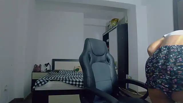 DedeSibel online show from October 5, 2025, 1:48 am