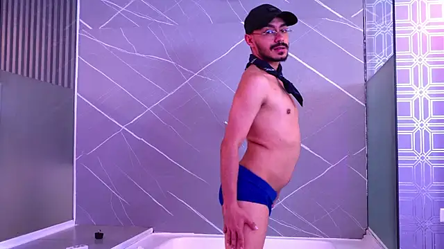 thomas montiel online show from July 18, 2026, 7:17 pm