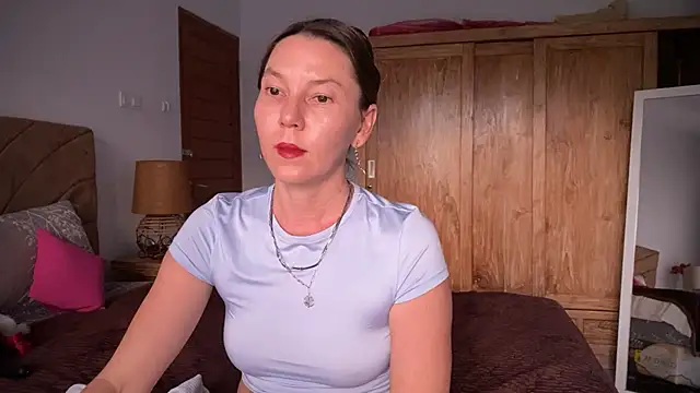 kittycat4you online show from December 30, 2024, 10:10 am