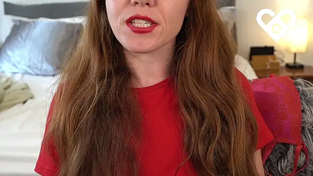 Snapshot of leverageurassets chatting on February 26, 2025, 12:25 pm leverageurassets online show from February 26, 2025, 12:25 pm