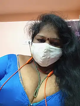 Snapshot of yalini1431 chatting on July 24, 2026, 9:24 pm yalini1431 online show from July 24, 2026, 9:24 pm