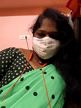 Snapshot of yalini1431 chatting on July 26, 2026, 8:38 pm yalini1431 online show from July 26, 2026, 8:38 pm
