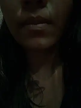 SHANAYA-HOT online show from June 25, 2026, 8:30 am