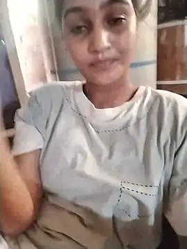 Snapshot of nikita-cam chatting on June 27, 2026, 6:29 am nikita-cam online show from June 27, 2026, 6:29 am