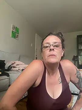 Snapshot of MatildaJane5 chatting on July 14, 2026, 7:08 pm MatildaJane5 online show from July 14, 2026, 7:08 pm