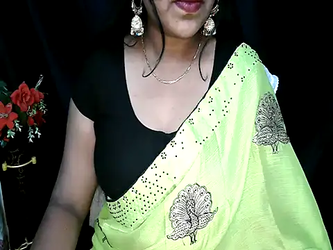 Snapshot of Shara20 chatting on July 5, 2026, 3:41 pm Shara20 online show from July 5, 2026, 3:41 pm