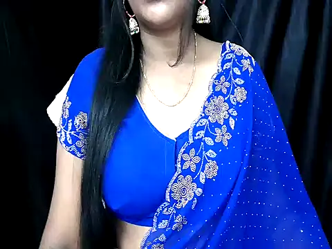 Snapshot of Shara20 chatting on July 11, 2026, 3:59 pm Shara20 online show from July 11, 2026, 3:59 pm