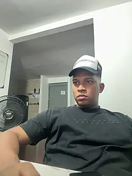 Snapshot of Patrice_Evra3 chatting on June 24, 2026, 1:59 am Patrice Evra3 online show from June 24, 2026, 1:59 am