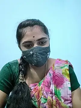 Snapshot of Megavarthinii chatting on July 25, 2026, 2:58 pm Megavarthinii online show from July 25, 2026, 2:58 pm