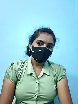 Snapshot of Megavarthinii chatting on August 2, 2026, 4:33 am Megavarthinii online show from August 2, 2026, 4:33 am