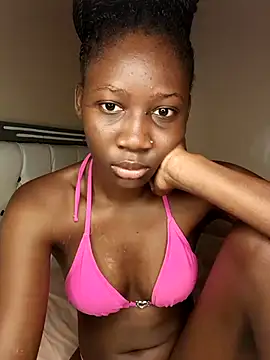 Snapshot of pookiezuu chatting on July 24, 2026, 8:23 am pookiezuu online show from July 24, 2026, 8:23 am